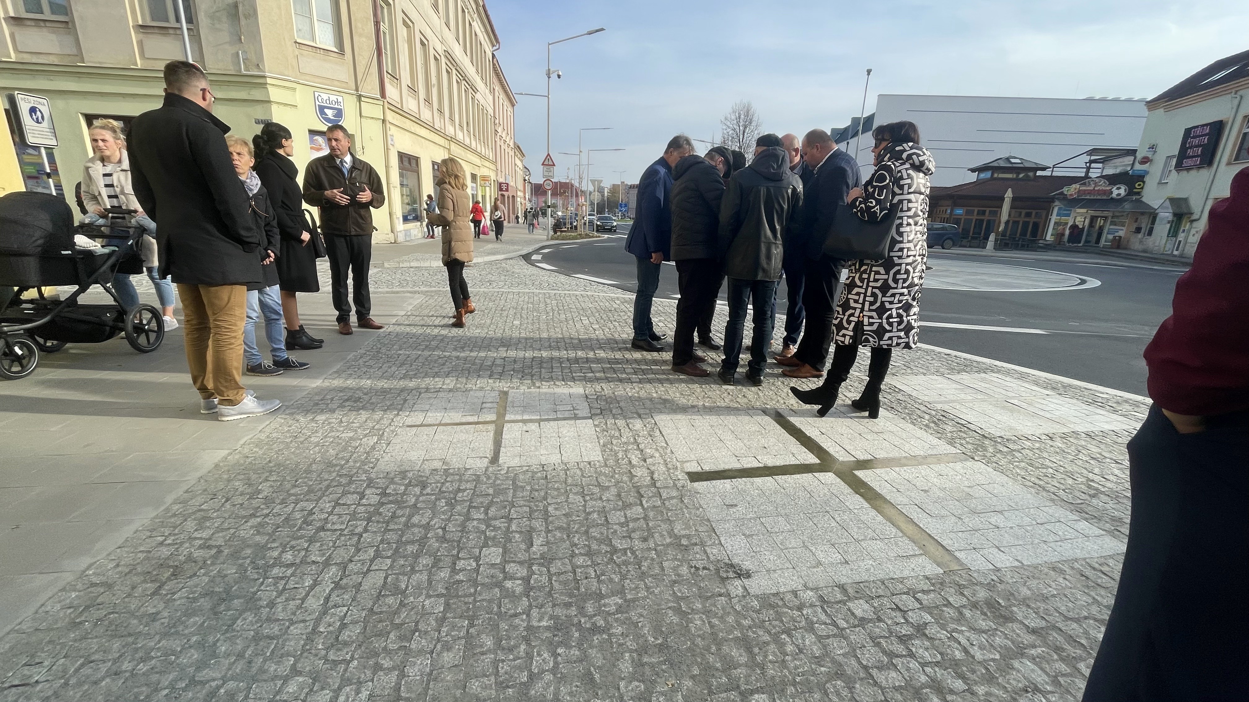 Nový Jičín – vybudování okružní křižovatky - Straßen- und Brückenbau