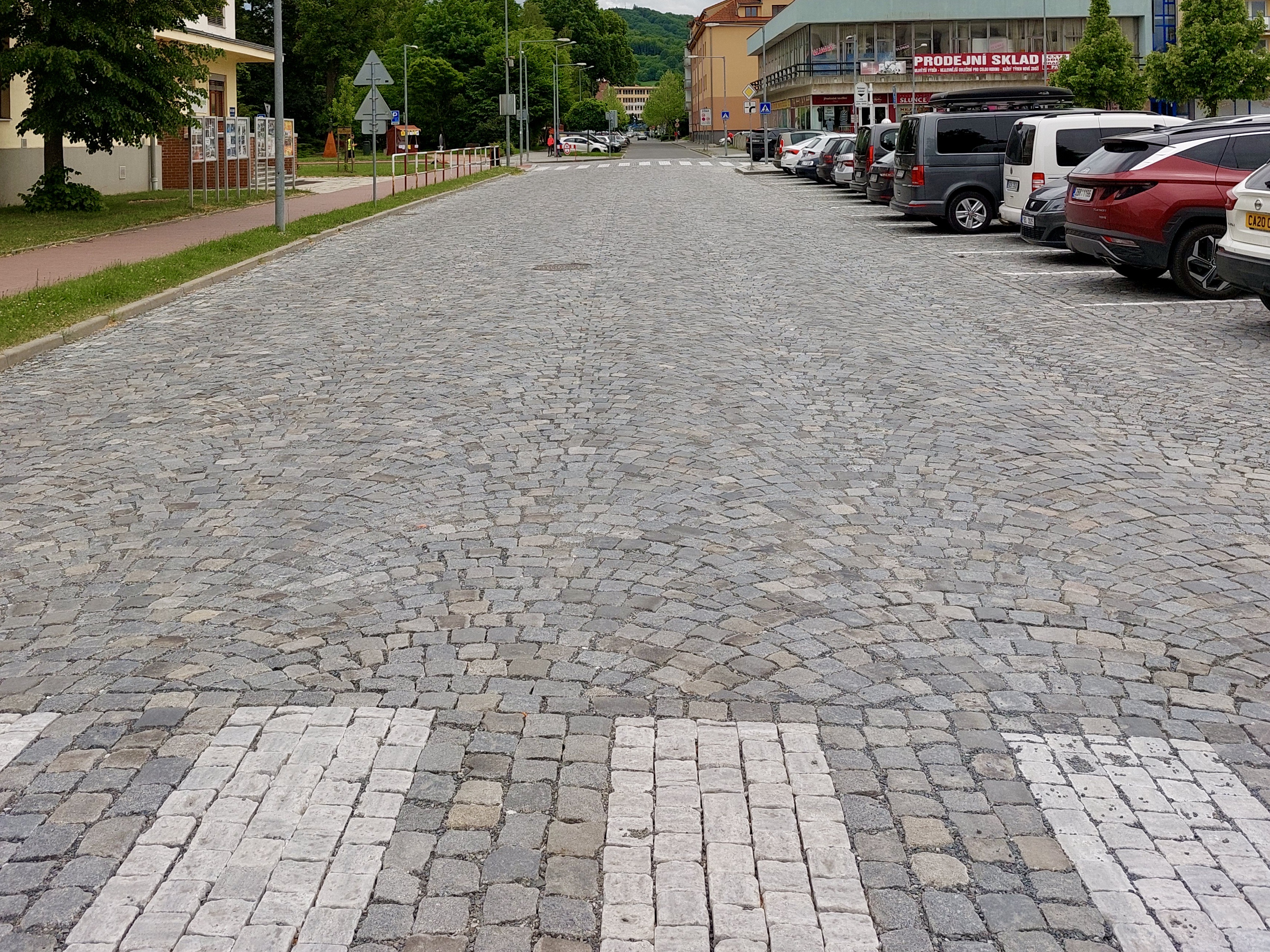 Vsetín – rekonstrukce ul. Tyršova - Straßen- und Brückenbau