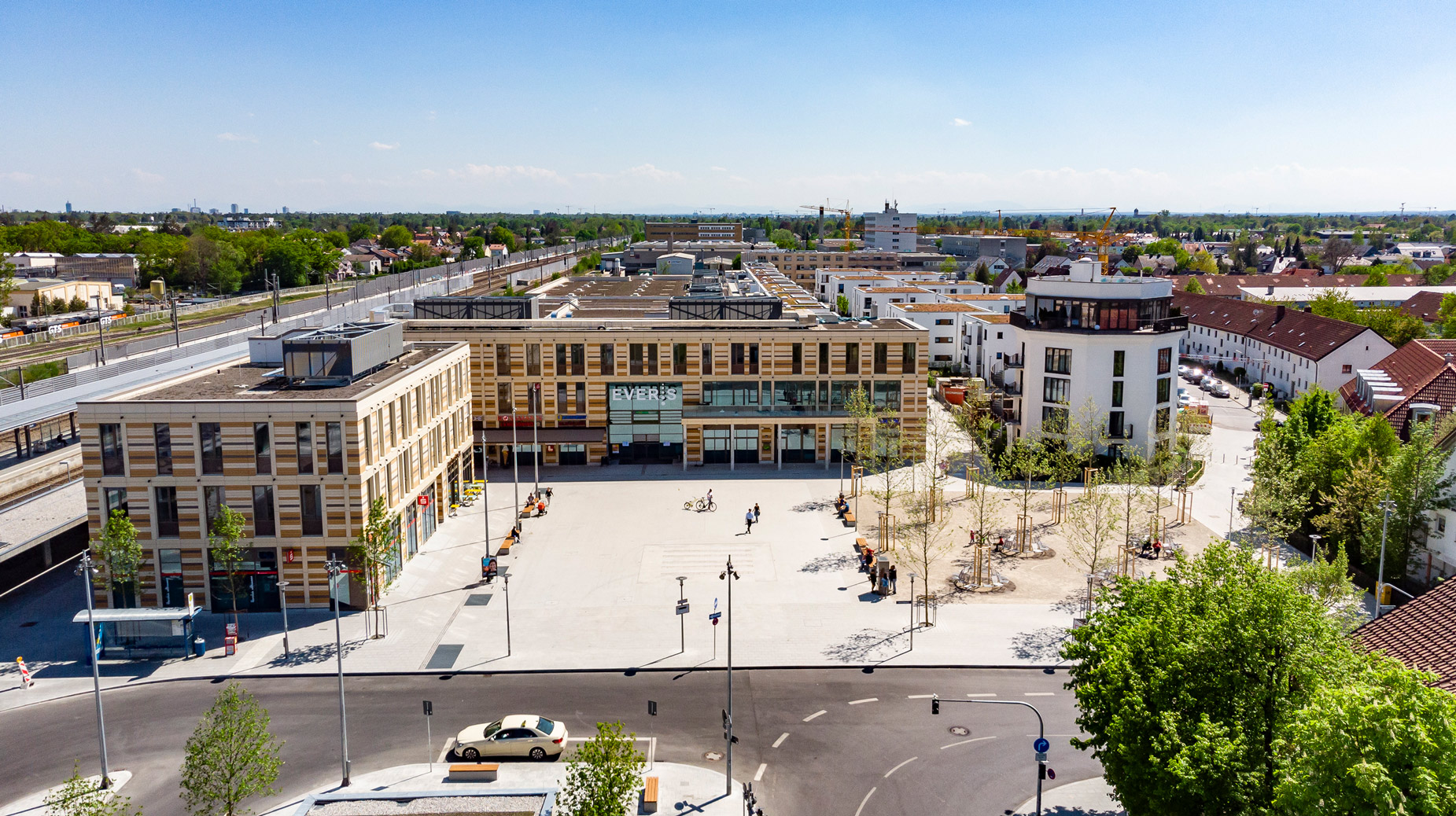 Einkaufszentrum Oertelplatz, München-Allach - Hochbau