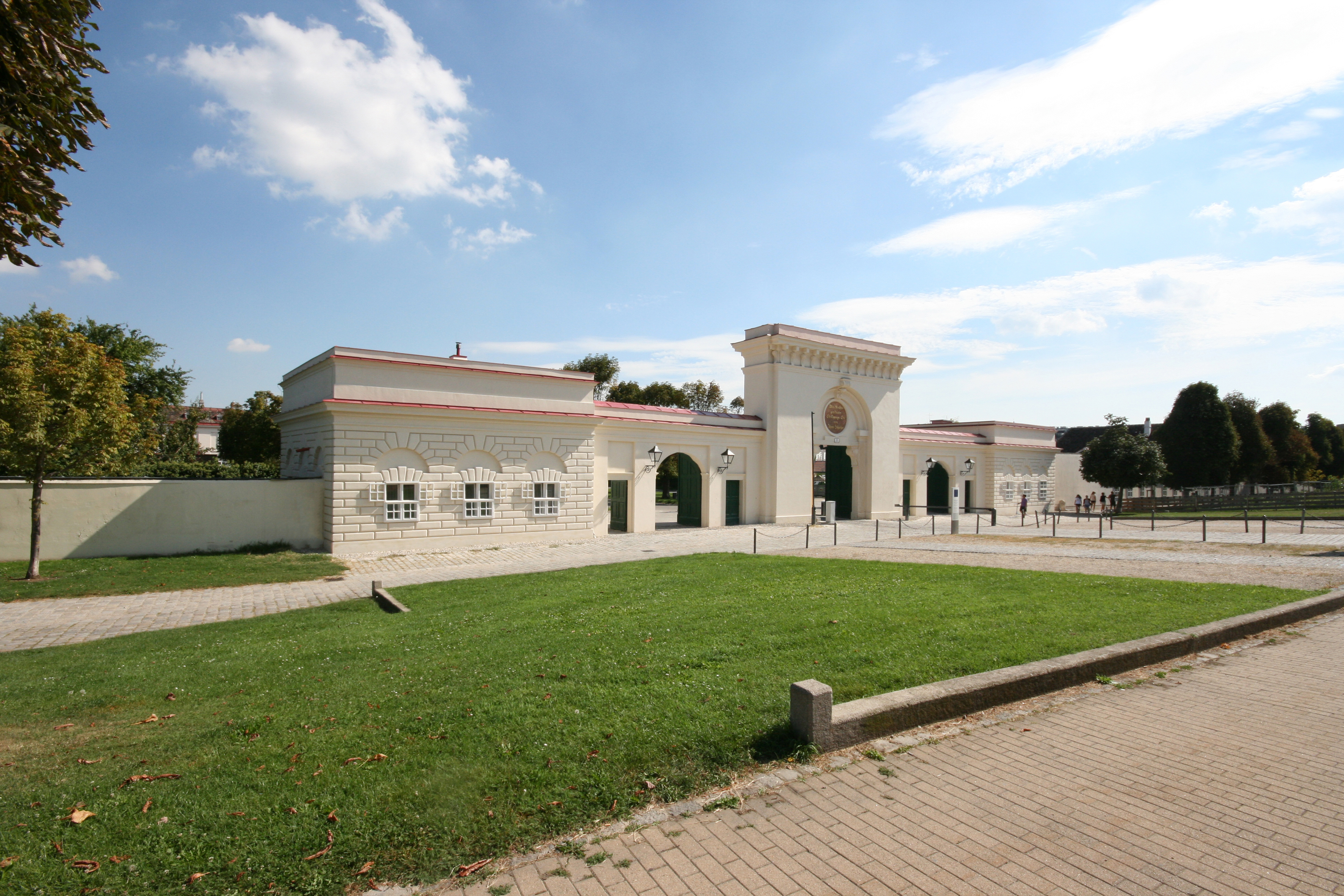 Haupttor Augarten  - Revitalisierungen/ Umbauten