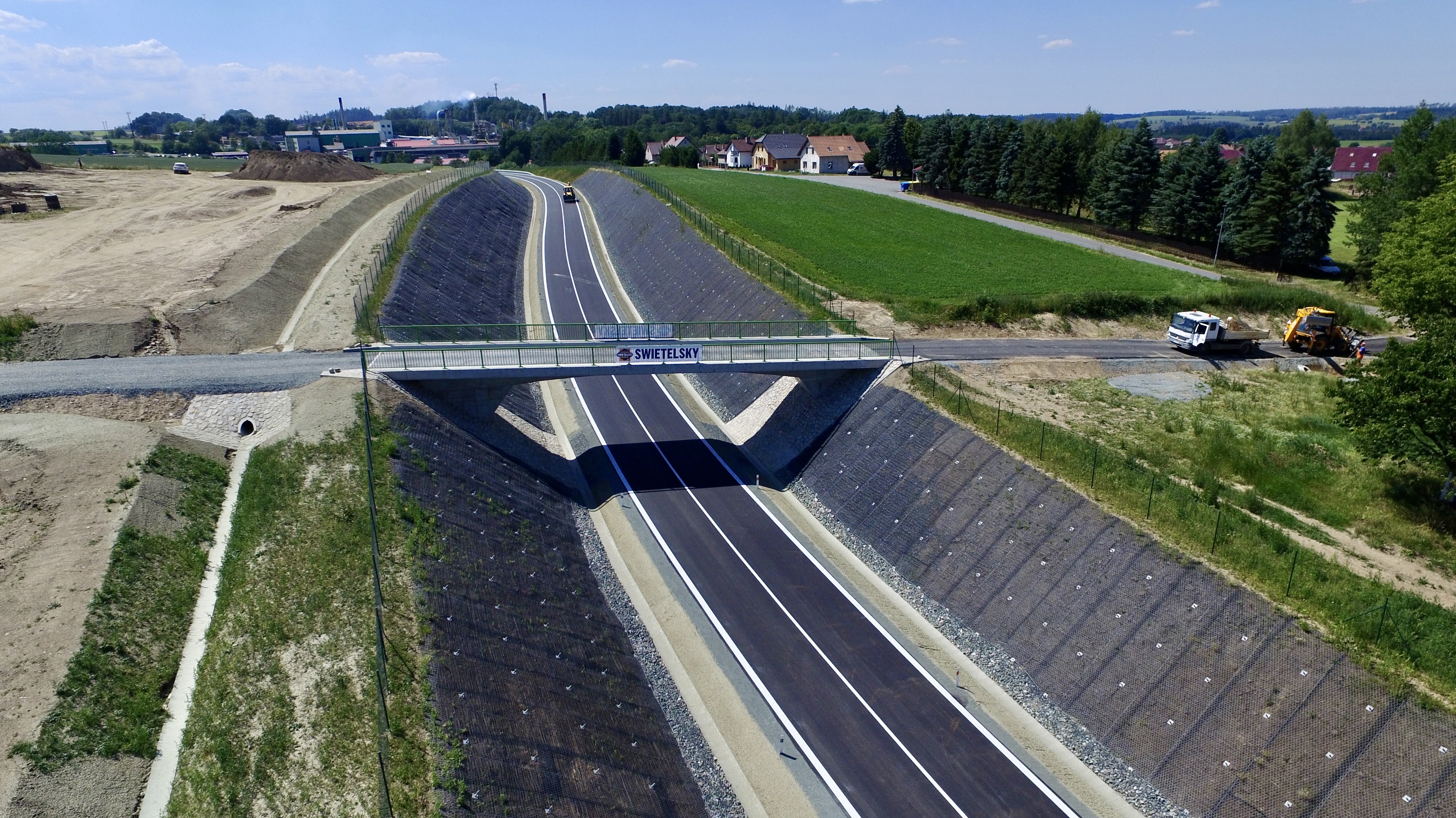 Silnice II/128 – stavba obchvatu Lukavce - Straßen- und Brückenbau