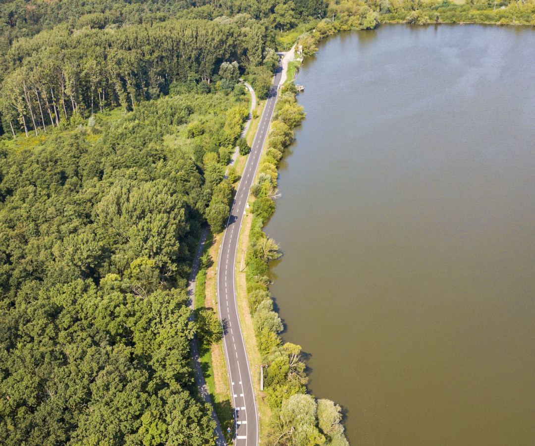Silnice III/4254 – rekonstrukce úseku Mutěnice–Dubňany - Straßen- und Brückenbau