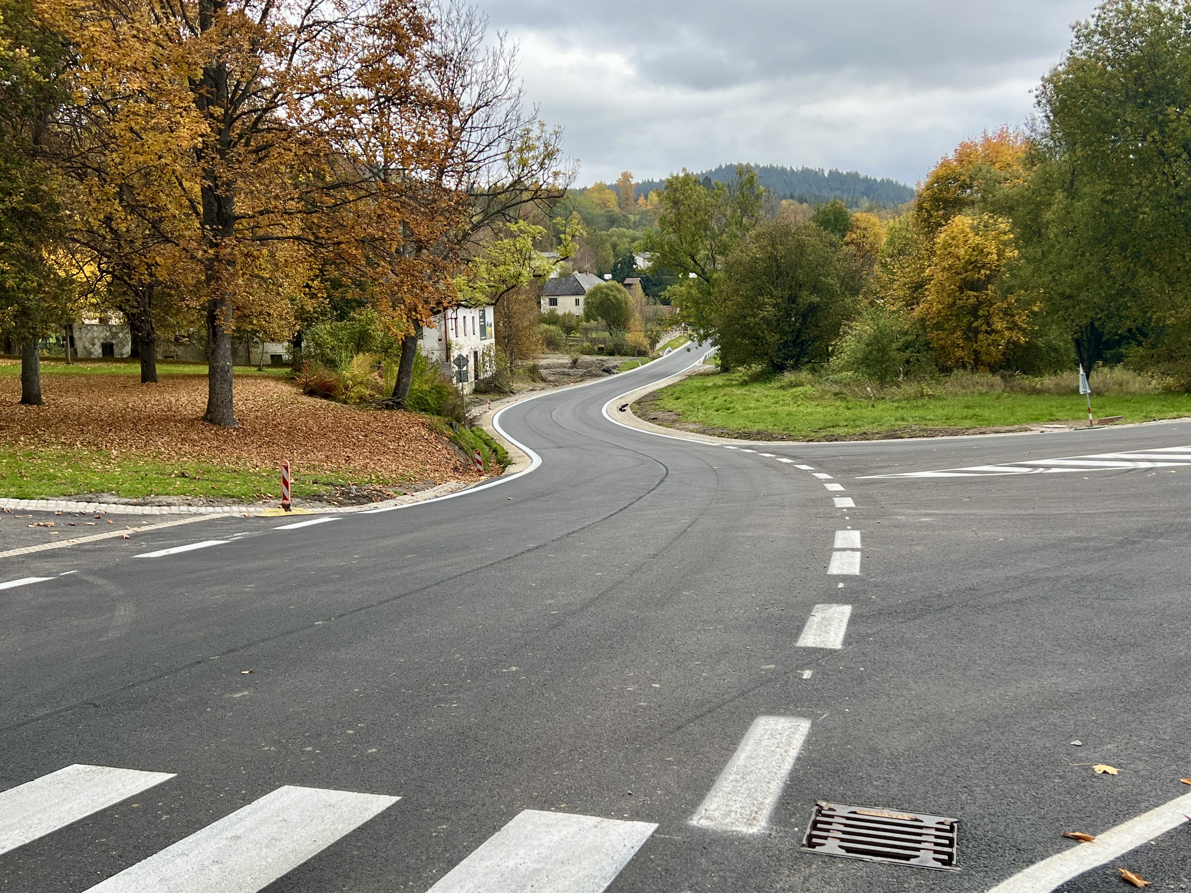 Silnice I/39 – rekonstrukce úseku Želnava–Záhvozdí - Straßen- und Brückenbau