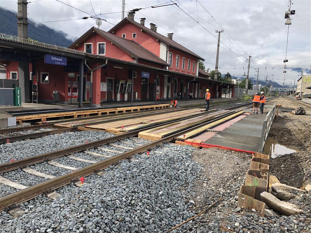 Bahnhofsumbau, Schwaz - Bahnbau