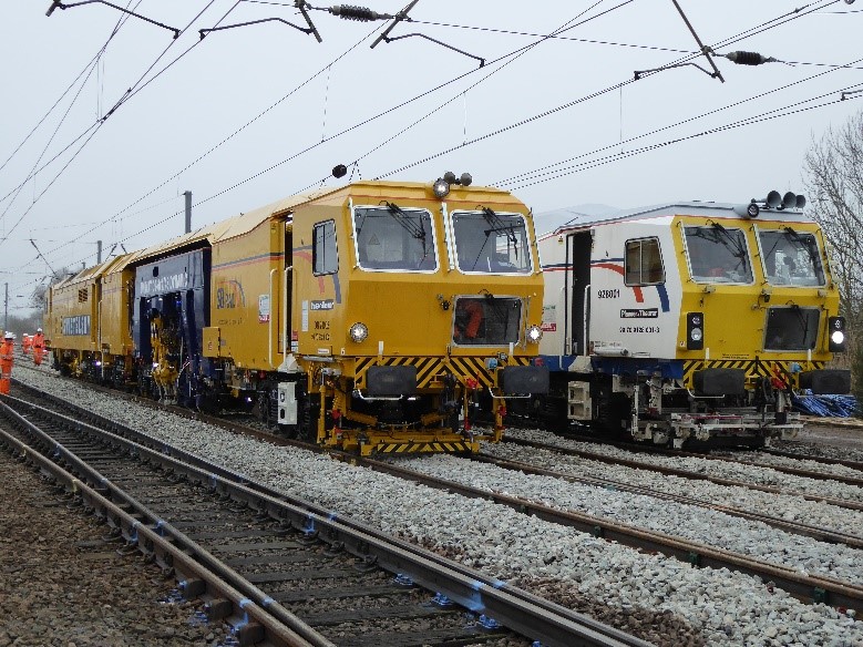 Network Rail-Supply and Operation of On Track Machines - Bahnbau