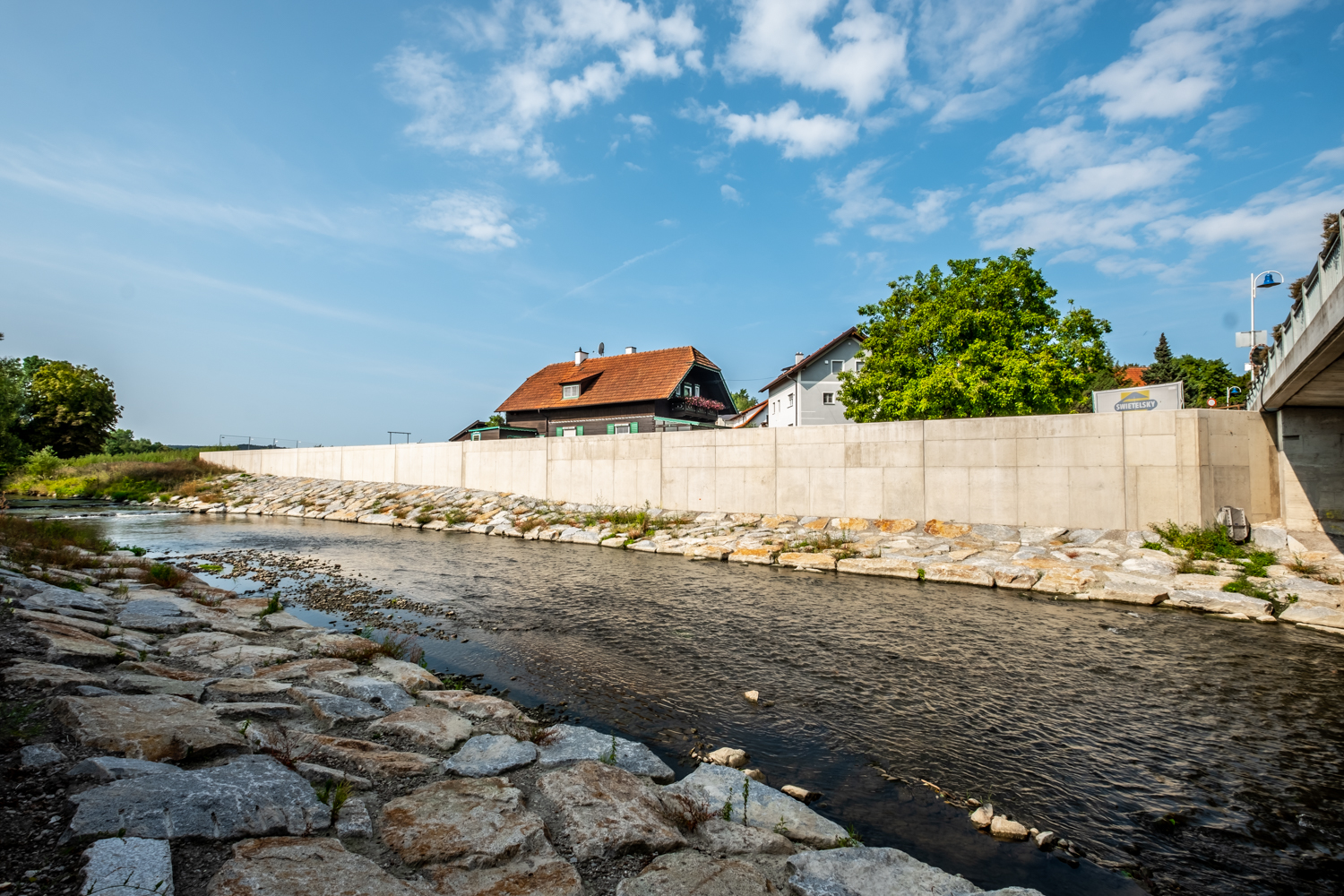 Hochwasserschutz Antiesen - Hochbau