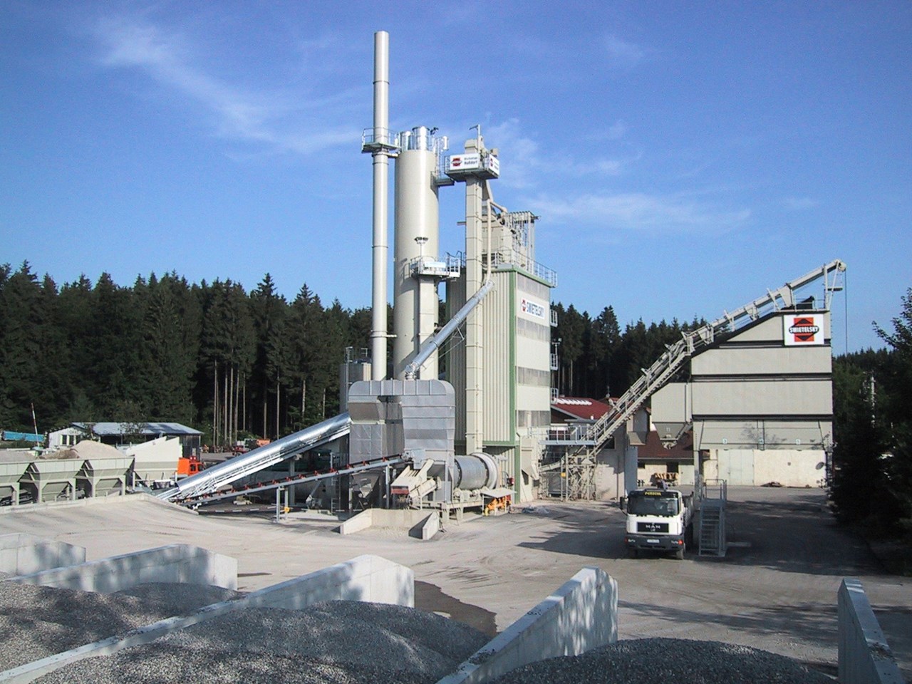 Asphaltmischanlage Nußdorf - Straßen- und Brückenbau Asphaltmischanlage Nußdorf - Straßen- und Brückenbau