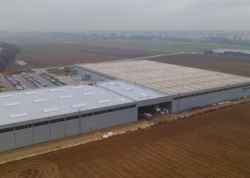 Výstavba výrobno-skladovej haly v areáli spoločnosti Brückner v Topoľčanoch - SK