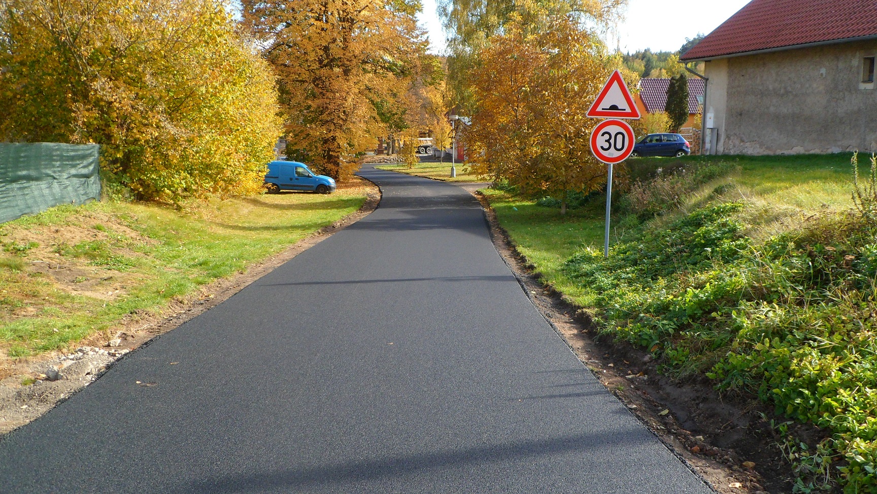 Jevany - rekonstrukce místních komunikací          - Straßen- und Brückenbau