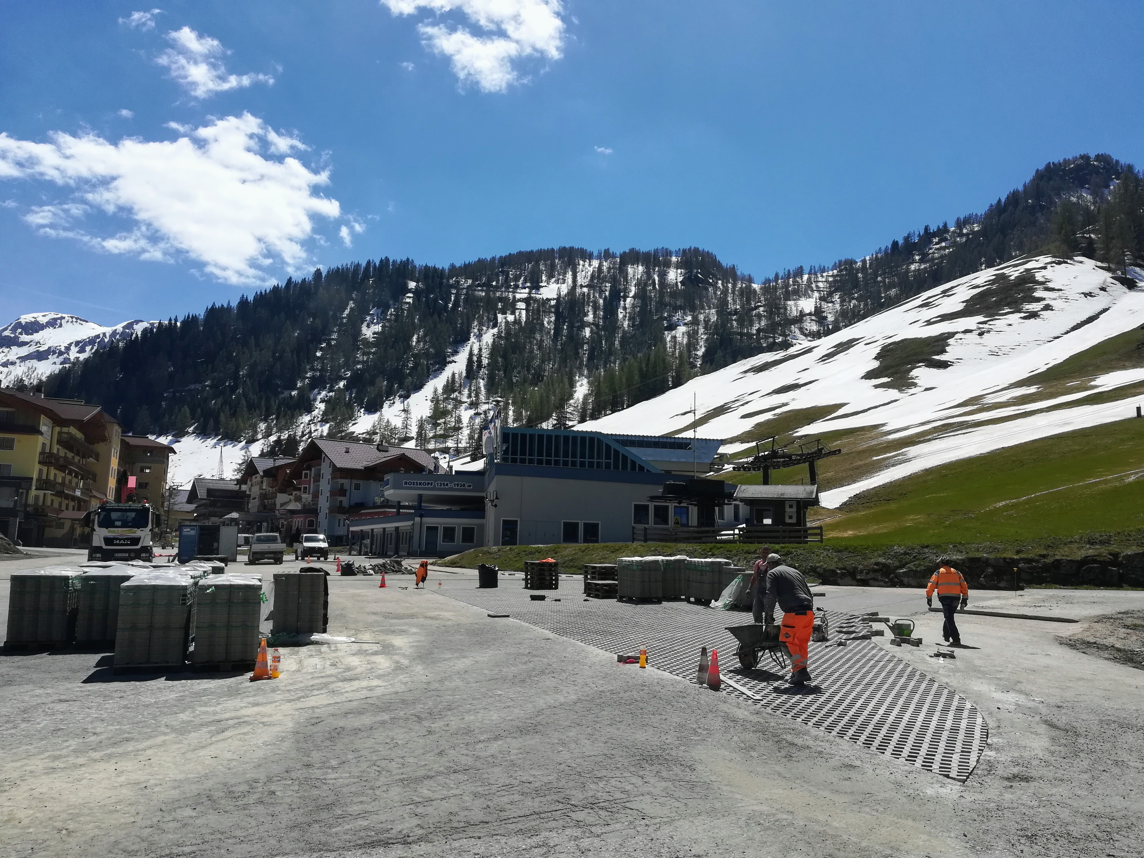 Zauchensee Liftgesellschaft Parkplatzsanierung - Straßen- und Brückenbau